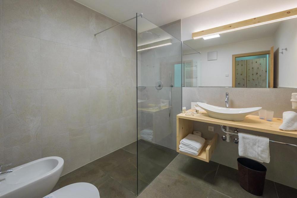 Hotel Gampen Solda Pokój zdjęcie
